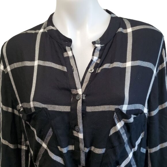 Altard State Medium Black & White Plaid Button-Down Midi Dress With Tie Waist - Picture 2 of 10